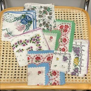 Floral Handkerchiefs / Set of 6 / Vintage 1950s / Like New - 2 Have Store Tags!